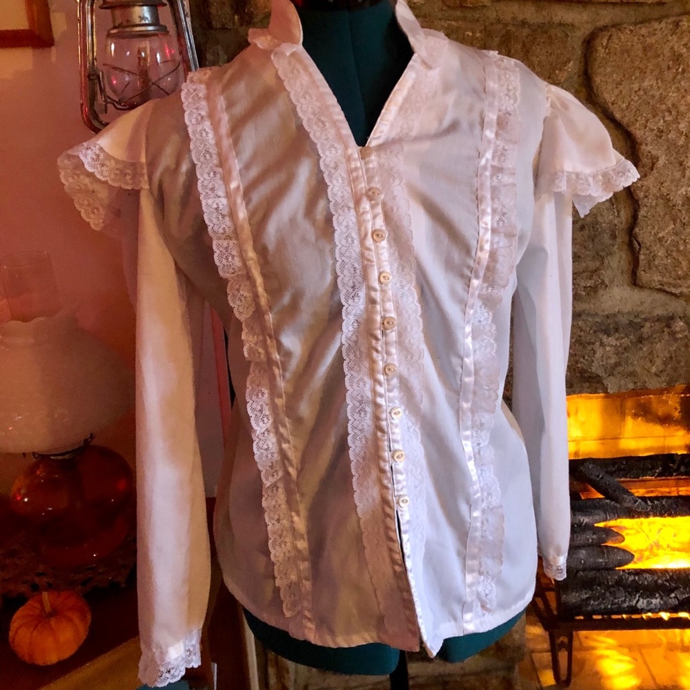 Vintage 1970’s Victorian style blouse